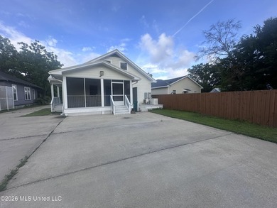 Very nice cozy home, walking distance to downtown, the - photo 34