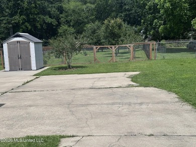 Very nice cozy home, walking distance to downtown, the - photo 38