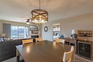 Enjoy large lake views and effortless access at this beautifully - photo 3
