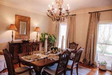 603 Emerson- This family home has been great for entertaining - photo 4