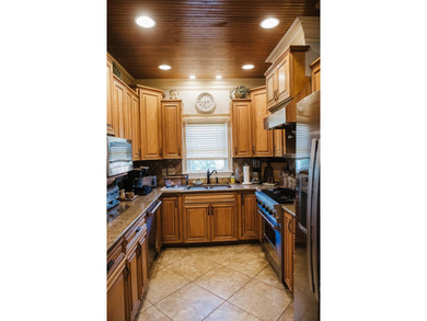 603 Emerson- This family home has been great for entertaining - photo 8