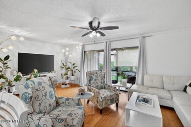Welcome to this beautifully updated 3-bedroom, 2.5-bath condo - photo 22