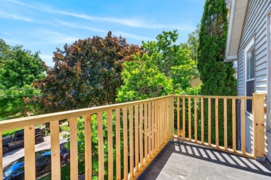 Enjoy the best of East Side living in this 3 Bed/1 Bath home on - photo 23