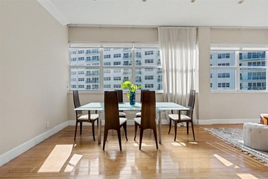 THIS SPECTACULAR PH WITH SPECTACULAR VIEWS AND EXPANSIVE - photo 24