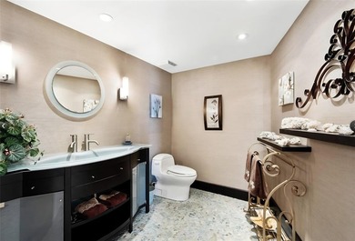 THIS SPECTACULAR PH WITH SPECTACULAR VIEWS AND EXPANSIVE - photo 27