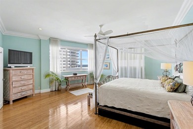 THIS SPECTACULAR PH WITH SPECTACULAR VIEWS AND EXPANSIVE - photo 34