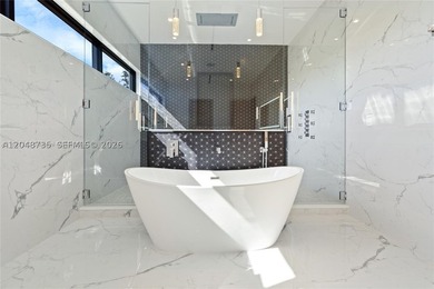 it s a single family home ...CORE / CORE+ RESIDENTIAL INVESTMENT - photo 38