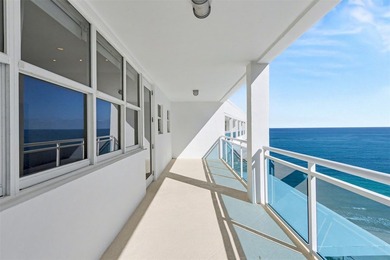 THIS SPECTACULAR PH WITH SPECTACULAR VIEWS AND EXPANSIVE - photo 49