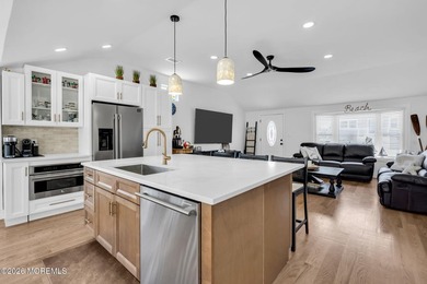 Waterfront Living Reimagined - Under $1Mpletely remodeled top to - photo 13