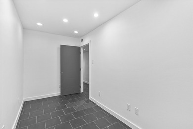 Welcome to luxury coastal living on iconic Ocean Drive, offering - photo 25