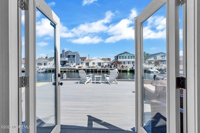 Waterfront Living Reimagined - Under $1Mpletely remodeled top to - photo 25