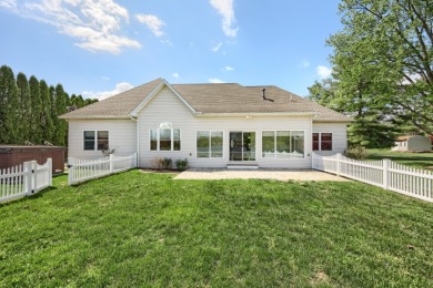 Exceptional Lakefront Living on a Beautiful Level Lot SOLD - photo 3