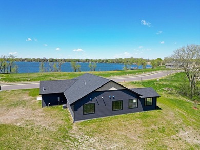 Be the first to experience this vibrant, modern patio home, the - photo 31