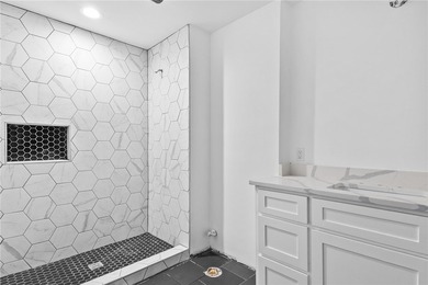 Welcome to luxury coastal living on iconic Ocean Drive, offering - photo 34