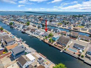 Waterfront Living Reimagined - Under $1Mpletely remodeled top to - photo 34