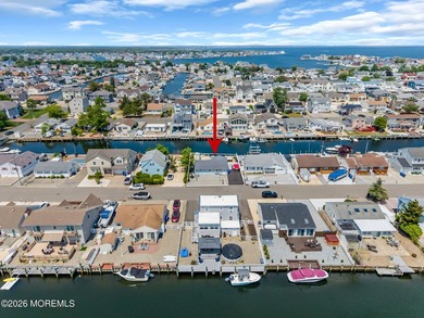 Waterfront Living Reimagined - Under $1Mpletely remodeled top to - photo 35