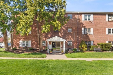 Why rent when you can own in the heart of Amityville Village! - photo 1