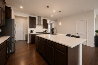 Meadow Ridge, beautiful townhomes in Aurora in school district - photo 4