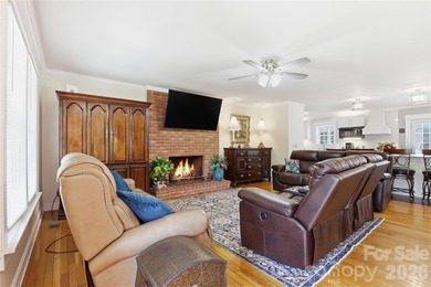 Welcome to this stunning all brick home in Hunters Creek Estates - photo 7