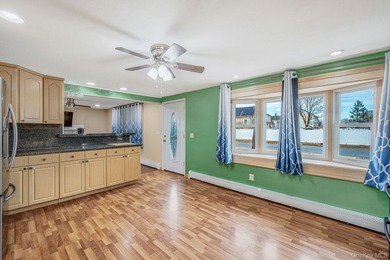 Discover 6 Rugby Drive in Shirley with stunning WATERVIEWS of - photo 18