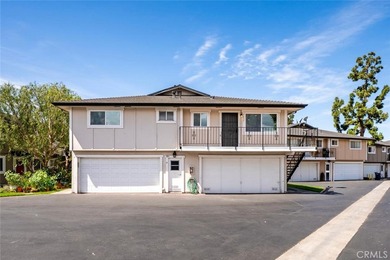 Welcome to this newly updated 2 bedroom/1 bath condo in the - photo 22