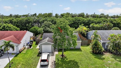 Welcome to this beautifully redone 2 bed 2 bath home with an - photo 31