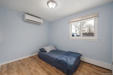 Discover 6 Rugby Drive in Shirley with stunning WATERVIEWS of - photo 33