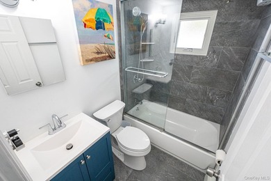 Discover 6 Rugby Drive in Shirley with stunning WATERVIEWS of - photo 35