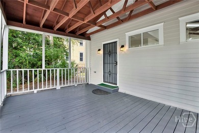 Charming, historic renovation, c. 1913, located in the heart of - photo 38