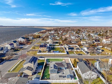 Discover 6 Rugby Drive in Shirley with stunning WATERVIEWS of - photo 41