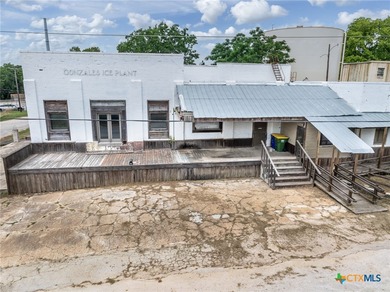 Excellent location with steady traffic from highly visible US