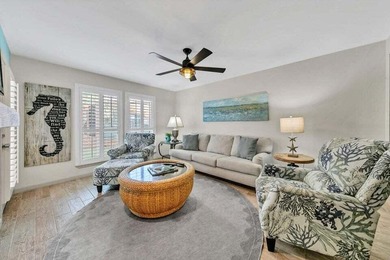 Great 2 bedroom/2bath with bonus room that can be used as a bunk - photo 1