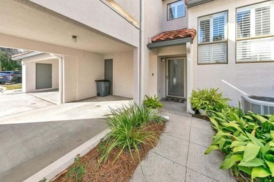 Great 2 bedroom/2bath with bonus room that can be used as a bunk - photo 2