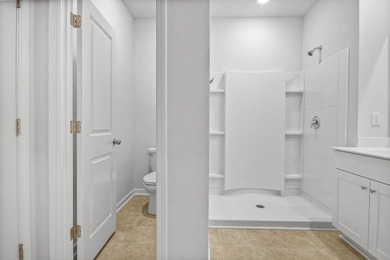 Premium waterfront lot located in the established Arbor Glen - photo 24