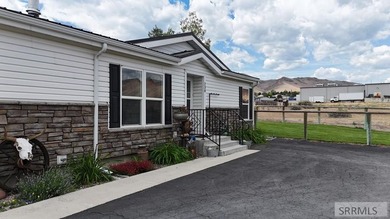 Incredible home on approximately 1.19 acres with beautifully - photo 6