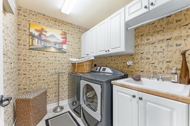 Step into luxury in this former model home, perfectly positioned - photo 41