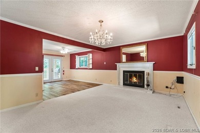 Rarely does a lake property come along that offers this - photo 2