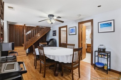 Discover a revitalized lakefront getaway situated at the 61.5 - photo 6