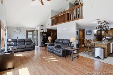 Discover a revitalized lakefront getaway situated at the 61.5 - photo 9