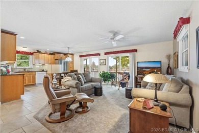 Discover the perfect blend of lakefront relaxation and - photo 5