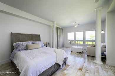 The scrolling can end now because this Timeless Waterfront Home - photo 11