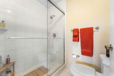 Wake up to tranquil lake views in this fully renovated - photo 12