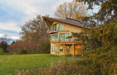 Enjoy the BEST sweeping panoramic views of Lake Champlain and - photo 3