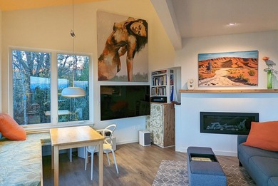 Enjoy the BEST sweeping panoramic views of Lake Champlain and - photo 4