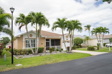 A gorgeous, well-maintained home nestled in the Isle of San - photo 3