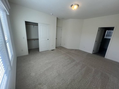 Brand new construction home - very clean and ready to go - photo 4