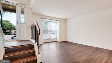 Don't wait to take a look at this 1,374 square foot 3 Bedroom 2 - photo 5