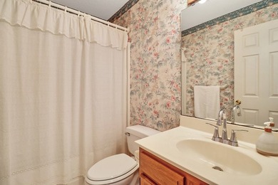 Consider the possibilities for this charming ranch in - photo 32