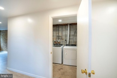 A property that feels like a breath of fresh air from the moment - photo 34