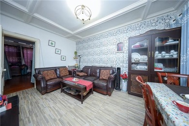 Rare-Find Excellent Investment Opportunity for this 8-Family - photo 4